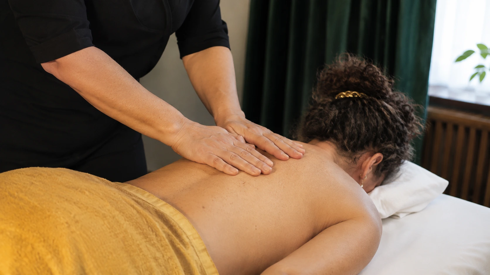 primeira massagem de relaxamento em Leiria — o que esperar passo a passo, Fisalis Estúdio